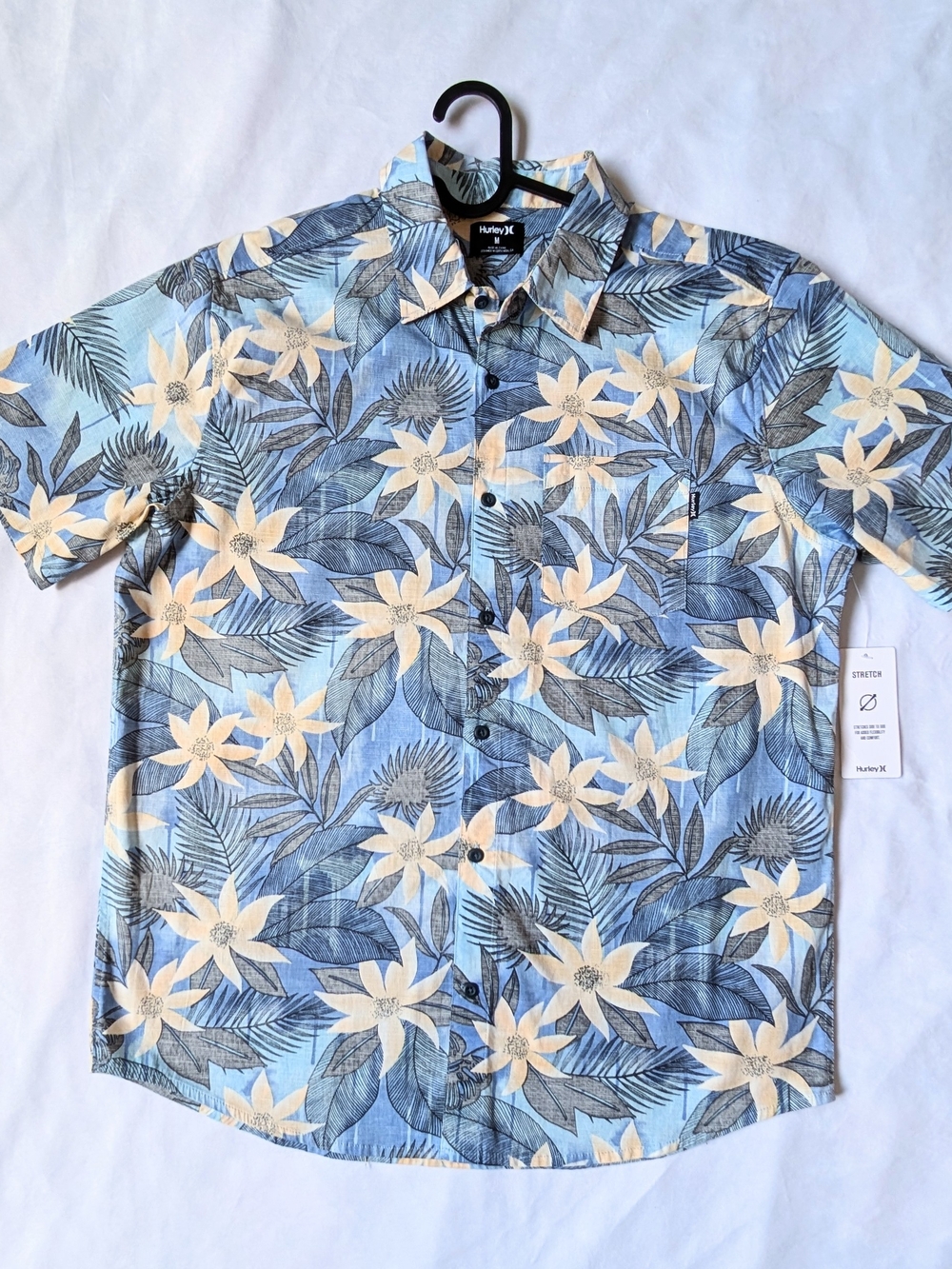 Hurley Mens M One and Only Lido Stretch Shirt Short Sleeve Blue Floral Button Up